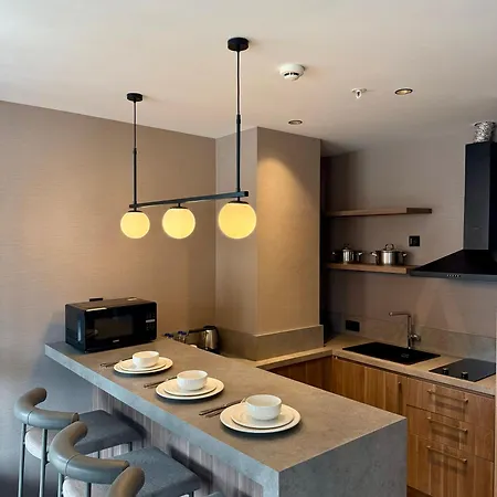 Cityloft 147 4*