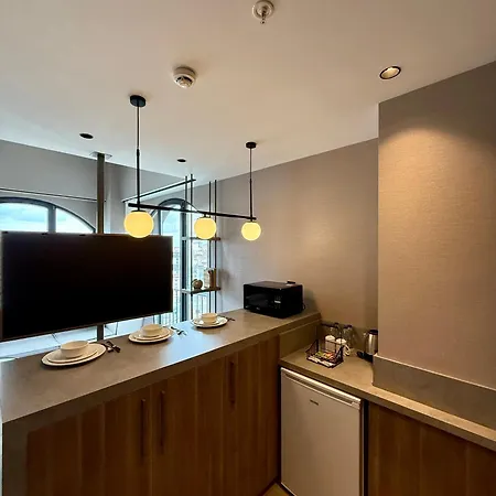 Cityloft 147 4*